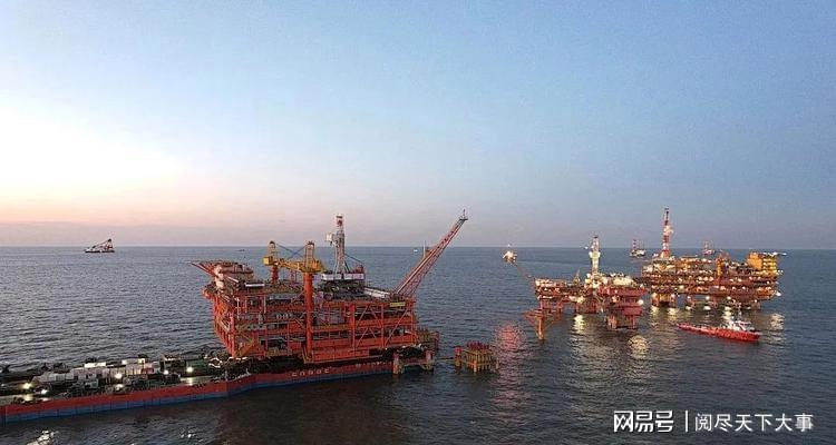  从“贫油国”到炼油王者：一张图看懂中国石油七十五年逆袭密码 新闻 从“贫油国”到炼油王者：一张图看懂中国石油七十五年逆袭密码 新闻 从“贫油国”到炼油王者：一张图看懂中国石油七十五年逆袭密码 新闻 从“贫油国”到炼油王者：一张图看懂中国石油七十五年逆袭密码 新闻