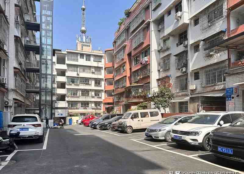  城市更新2.0：20年房龄老楼的资产重估逻辑与结构性机遇 房产家居