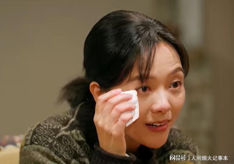 职业断层十年：全职妈妈群体再就业困境的系统性复盘与结构性突围 情感心理